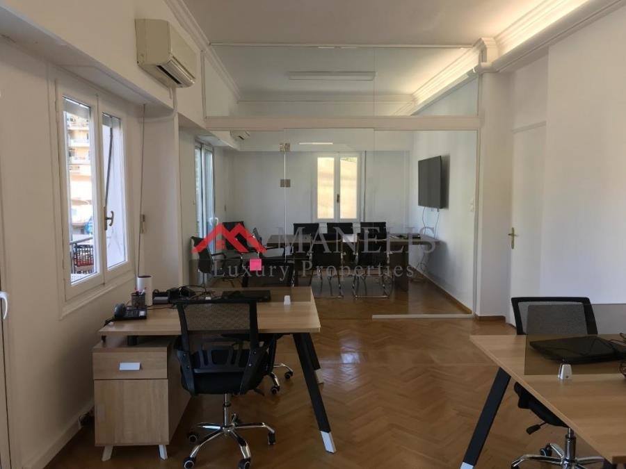 (For Sale) Commercial Commercial Property || Athens North/Neo Psychiko - 180 Sq.m, 650.000€ 