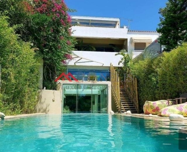 (For Rent) Residential Detached house || East Attica/Vouliagmeni - 370 Sq.m, 5 Bedrooms, 20.000€ 