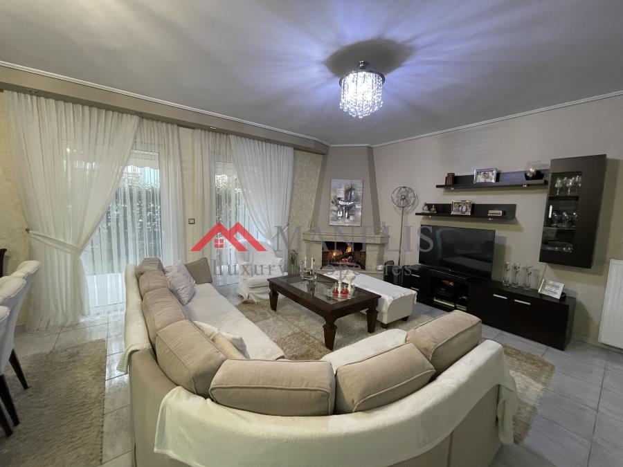 (For Sale) Residential Maisonette || Athens North/Vrilissia - 150 Sq.m, 3 Bedrooms, 550.000€ 