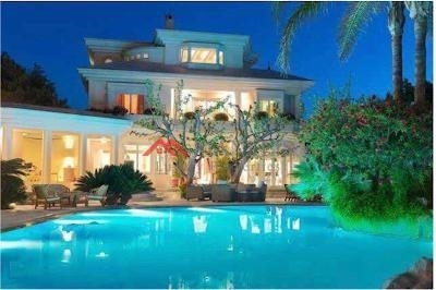 (For Sale) Residential Detached house || Athens South/Glyfada - 750 Sq.m, 6 Bedrooms, 27.000.000€ 