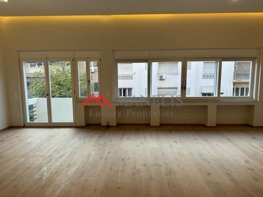 (For Sale) Residential Apartment || Athens Center/Athens - 140 Sq.m, 3 Bedrooms, 975.000€ 
