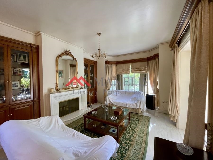 (For Rent) Residential Maisonette || East Attica/Dionysos - 500 Sq.m, 4 Bedrooms, 4.000€ 
