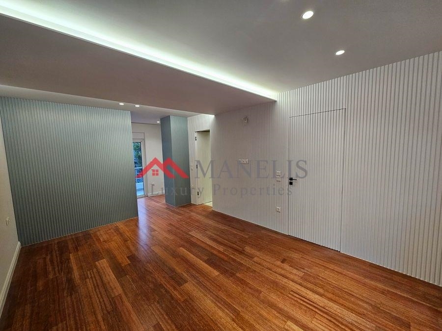 (Προς Πώληση) Κατοικία Μεζονέτα || Αθήνα Βόρεια/Μαρούσι - 215 τ.μ, 4 Υ/Δ, 670.000€ 