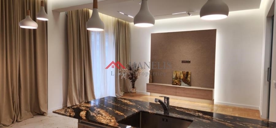 (Προς Πώληση) Κατοικία Διαμέρισμα || Αθήνα Κέντρο/Αθήνα - 120 τ.μ, 3 Υ/Δ, 950.000€ 